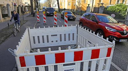 In der Hans-Thoma-Straße hat es einen Rohrbruch gegeben.