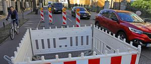 In der Hans-Thoma-Straße hat es einen Rohrbruch gegeben.