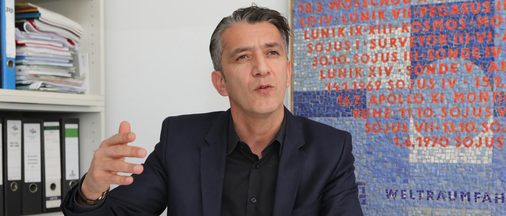 Der Herr des Geldes. Ayhan Ayrilmaz koordiniert das gewaltige Sanierungsprogramm der Schlösserstiftung.