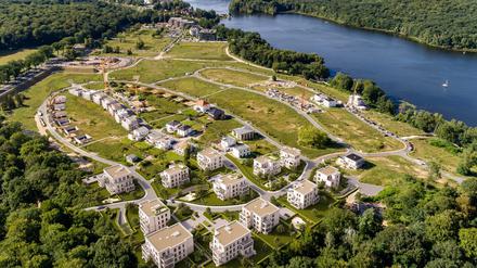 Am Freitag startete die SMB Copia Invest den Bau von zwölf Stadtvillen im Süden des Areals.