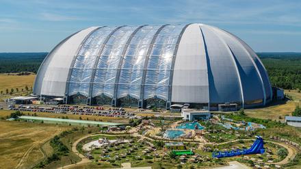 Das Tropical Islands wurde in einer früheren Luftschiffhalle eingerichtet.