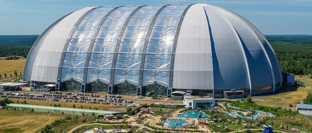 Das Tropical Islands wurde in einer früheren Luftschiffhalle eingerichtet.