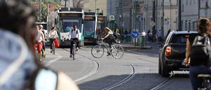 Potsdams Radfahrer sehen das aggressive Verhalten im Straßenverkehr kritisch.
