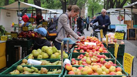 Der Markt auf dem Babelsberger Weberplatz setzt auf regionale Produkte.