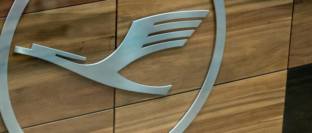 Die Fluglinie Lufthansa gibt eine Spezialwerkstatt in Schönefeld auf.