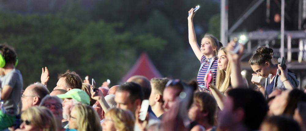 Zehntausende kommen jährlich zum Stadtwerkefest in den Lustgarten in Potsdams Innenstadt.