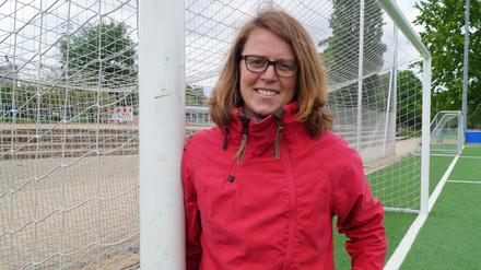 Sporthistorikerin Carina Sophia Linne, hat eine Doktorarbeit zum Frauenfußball geschrieben. 