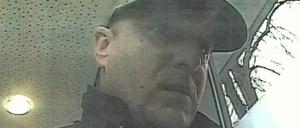 Die Polizei fragt: Wer hat diesen Mann gesehen?