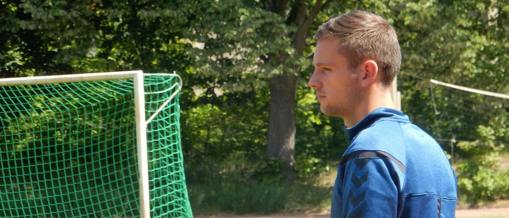 Geschulter Blick. Matthias Boron ist Trainer der Babelsberger A-Junioren. Sein Wissensdurst zahlt sich für den SVB aus.