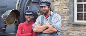 Henning Baum (Lukas, r.) und Solomon Gordon (Jim) im Lummerland in Babelsberg.