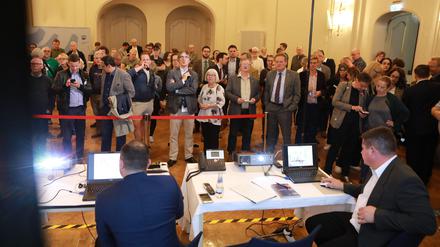 Im Stadthaus wurde gestern Abend gebannt auf die Ergebnisse geschaut. Heute wird analysiert.