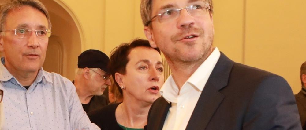 Potsdams Oberbürgermeister Mike Schubert (2.v.r.), neben ihm SPD-Mann Pete Heuer und Grünen-Urgestein Saskia Hüneke.