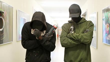 Vincent und Mister X wollen unerkannt bleiben.