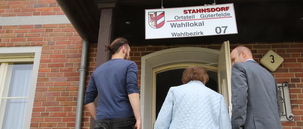 In Stahnsdorf wurde bis Montagmorgen 6 Uhr ausgezählt.