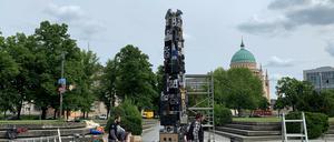 Die Soundinstallation "Obelisk" von dem amerikanischen Künstler Benoit Maubrey.