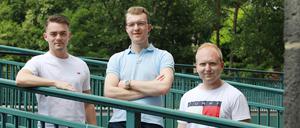Alan Oeff (l.), Raoul Schramm (M.) und Simon Behling (r.) haben ihre Parteien in den Parlamenten von Kleinmachnow und Teltow vertreten.