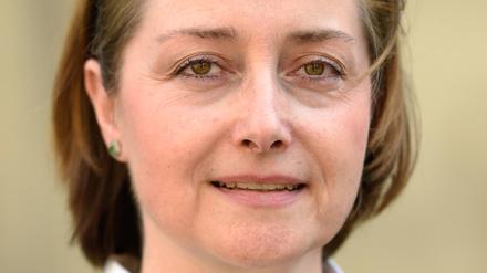 Margit Legler wurde in Wien geboren. 