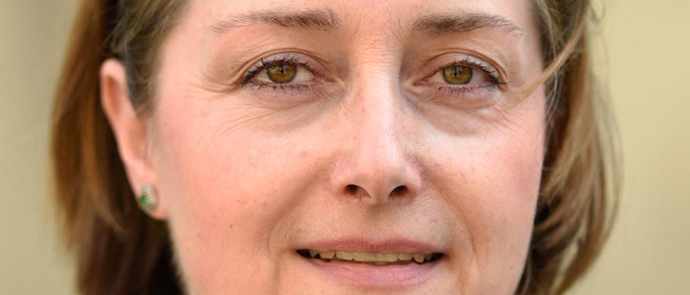 Margit Legler wurde in Wien geboren.