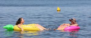 Hitze in Potsdam - im Strandbad Babelsberg kann man sich erfrischen.