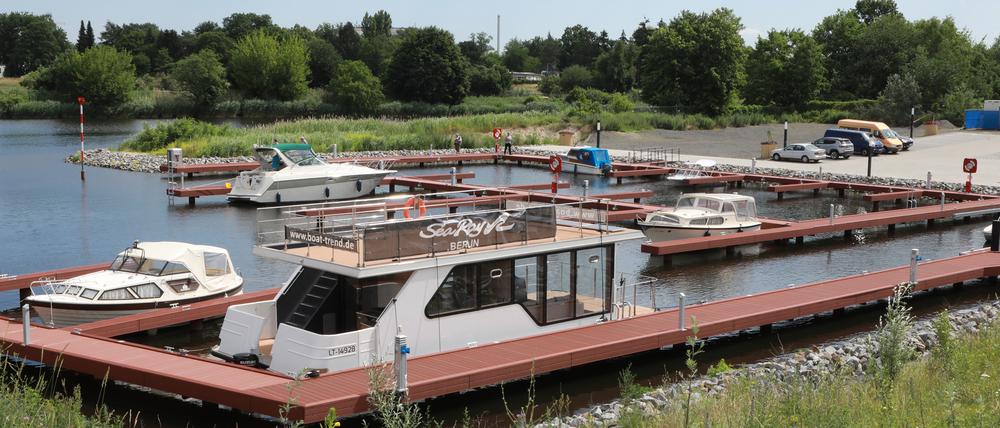Ruhig ist es derzeit in der Marina Teltow. Von einem Investor für die Hafenkneipe fehlt jede Spur.