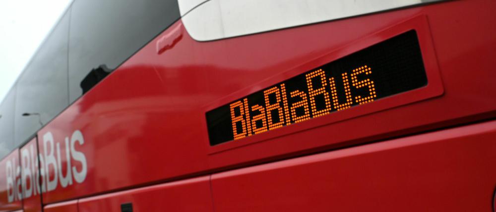 Rot statt Grün: BlaBlaBus ist deutlich vom Konkurrenten zu unterscheiden.