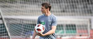 Am Ball bleiben. Matthias Rudolph spricht mahnende Worte. 