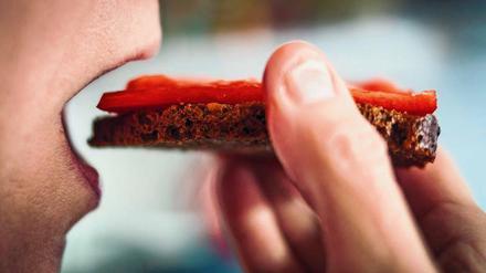Weniger ist mehr. Intervallfasten könnte eine Therapieform bei Typ-2-Diabetes sein.