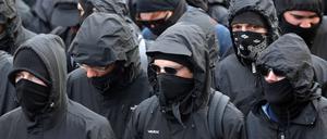 Autonome, hier in Berlin. Die Rote Hilfe, so der Vorwurf von Sicherheitsbehörden, professionalisiert und fördert die linksextreme Szene. 