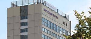 Weg oder nicht? Der Bauausschuss diskutiert über das Hotel Mercure.