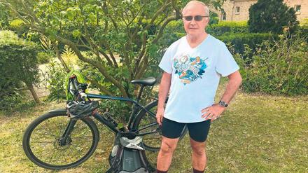 Noch immer sportlich unterwegs. Manfred Kruczek gehörte zu den Pionieren des Triathlonsports in der DDR und kämpfte gegen die Widrigkeiten des Systems. Später wurde er unter anderem Stadtverordneter in Potsdam.
