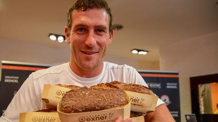 Exner Bäckerei präsentiert das neue Brot "Brendel Brot." Sebastian Brendel. Potsdam