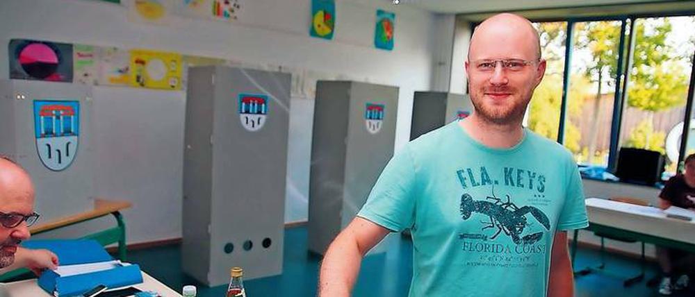Im Wahlkreis 20, zu dem auch das Wahllokal in der Kleinmachnower Maxim Gorki Gesamtschule gehört, lag die Wahlbeteiligung bei 71,6 Prozent.
