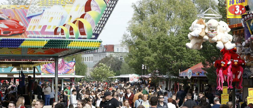 Die Festmeile auf dem Baumblütenfest.