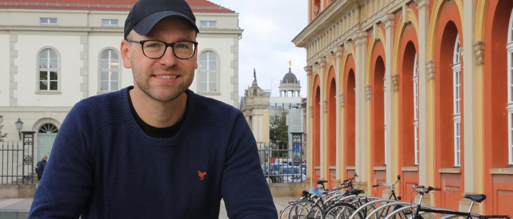 Filmfreak. Sebastian Stielke hat an der Filmuniversität Babelsberg studiert.