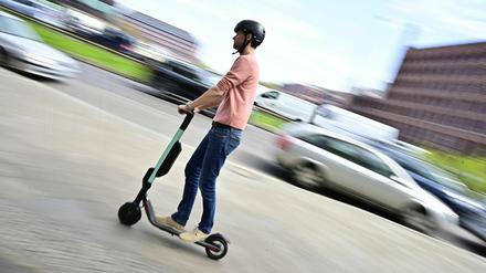 Die E-Roller des Anbieters Tier gibt es jetzt auch in Potsdam.
