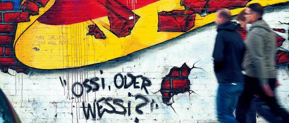 Am 3. Oktober wird der Tag der Deutschen Einheit gefeiert. Doch noch immer gibt es Unterschiede zwischen Ost und West.
