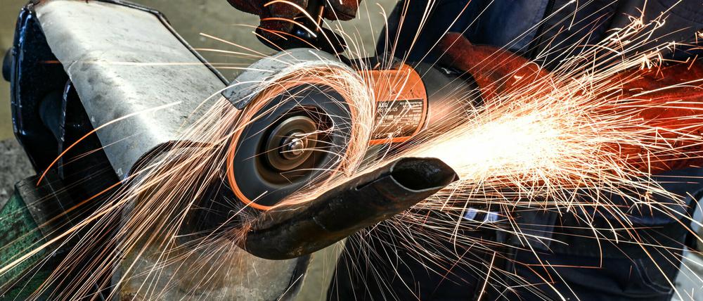 Das KfZ-Handwerk leidet nach Angaben der Handwerkskammer unter der Unsicherheit um Diesel und Fahrverbote.