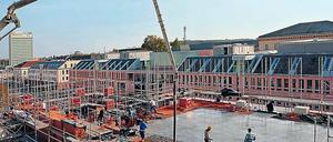 Die Turmbaustelle an der Breiten Straße am Mittwoch.