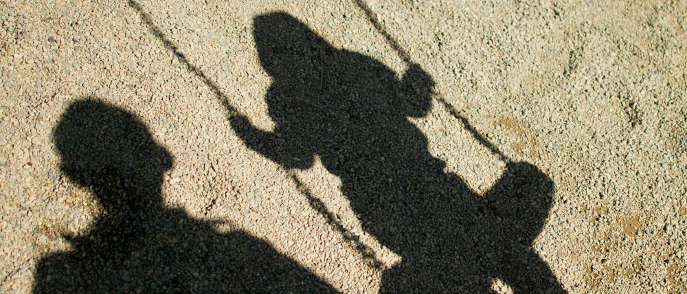 Gefahr auf dem Spielplatz? In Potsdam fanden Kinder eine Wurfgranate.