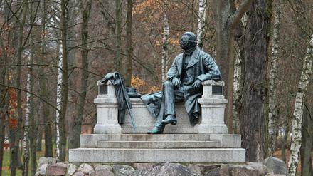 Das Fontane-Denkmal in Neuruppin (Landkreis Ostprignitz-Ruppin).