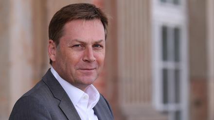 Sieht Kurs bestätigt. Potsdams Uni-Präsident Oliver Günther führt die Tesla-Ankündigung auf die wirtschaftspolitische Arbeit der letzten Jahre zurück.
