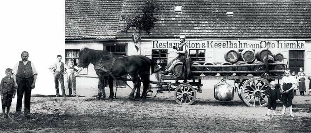 Das „Restaurant Hiemke“ um 1900 auf der Wallstraße, heute Karl-Gruhl-Straße. 