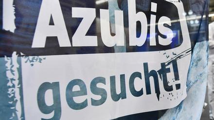Am 23. November 2019 findet zwischen 10 und 14 Uhr die Ausbildungsmesse im Technik-Oberstufenzentrum an der Jägerallee 23 statt.