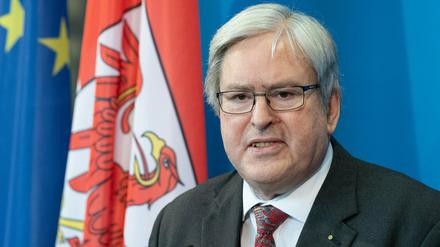Jörg Steinbach (SPD).