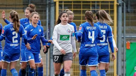 Puh. Die Mannschaft von Turbine-Kapitänin Sarah Zadrazil kassierte eine heftige Klatsche gegen Hoffenheim.