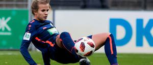 Führungsfigur. Mit gerade einmal 22 Jahren ist Anna Gasper bereits eine ganz wichtige Säule beim 1. FFC Turbine Potsdam.