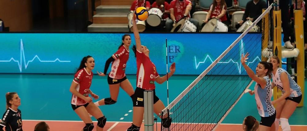 Gefühl- statt kraftvoll - das war ein wichtiges Mittel des SCP-Teams um Sofia Medic beim Duell mit Dinamo Kazan. 