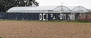 Auf der Mauer wurde das Kürzel "DC!" zurückgelassen.