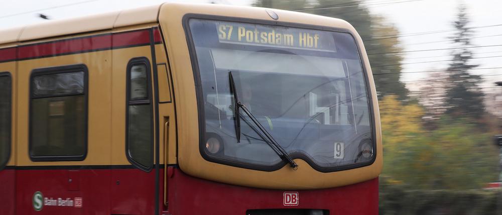 Wegen einer Signalstörung kommt es auch auf der Linie S7 zu Verspätungen und vereinzelten Ausfällen.