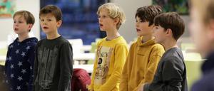 Potsdamer Knabenchor probt in der Luxemburgschule.